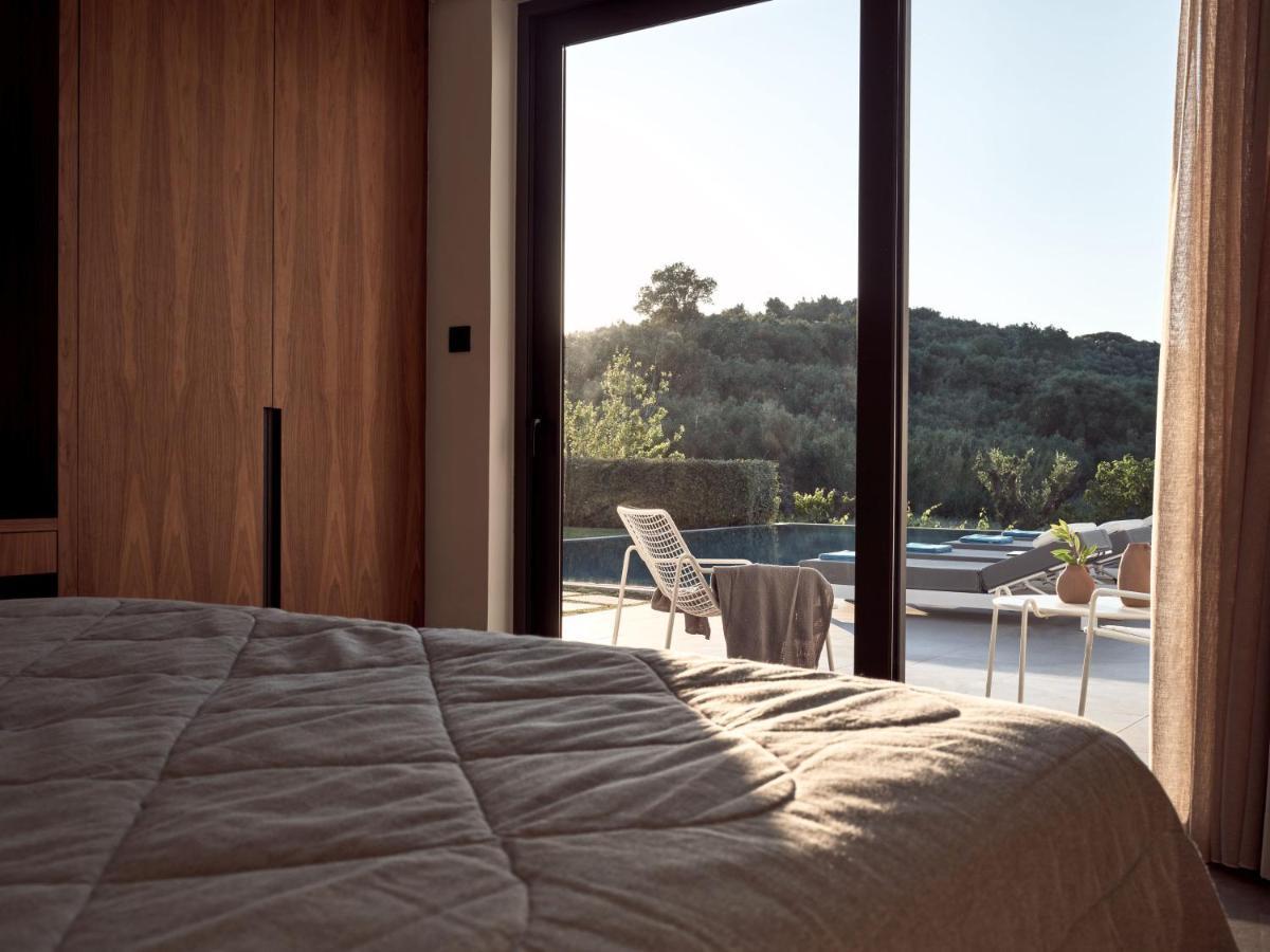 Drallos Luxury Villa Alykanas  Exteriör bild